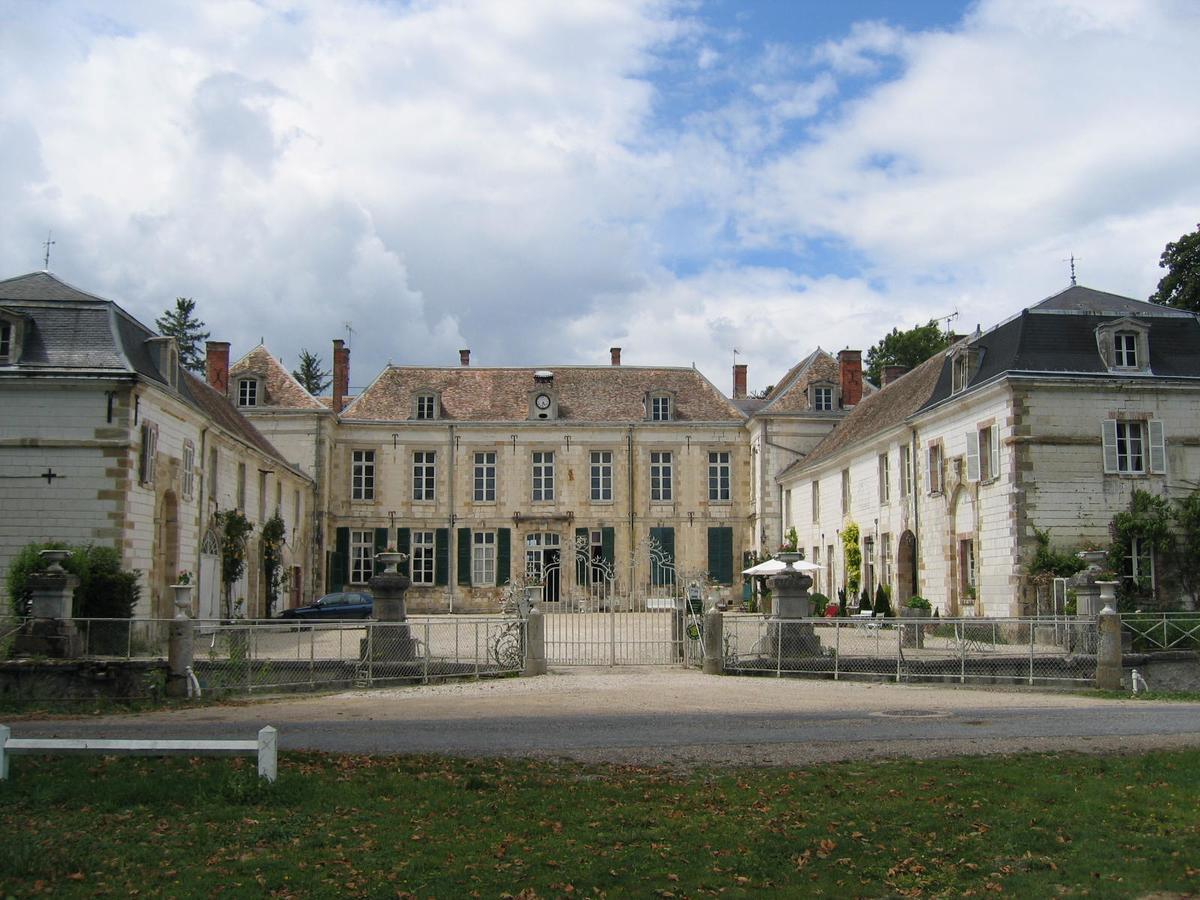 Chateau De Juvigny Juvigny-sur-Marne Exterior foto