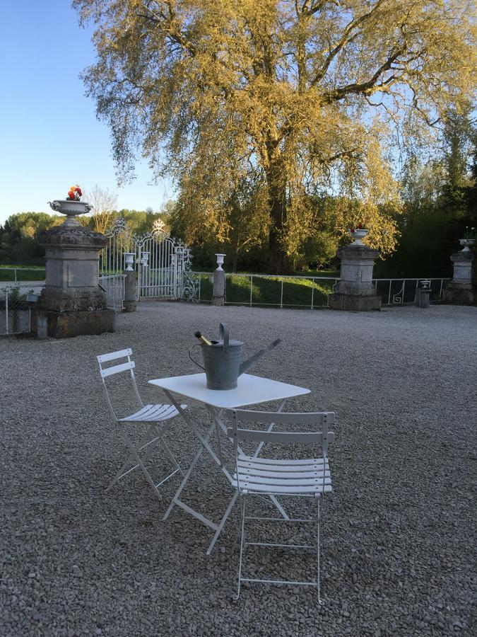 Chateau De Juvigny Juvigny-sur-Marne Exterior foto